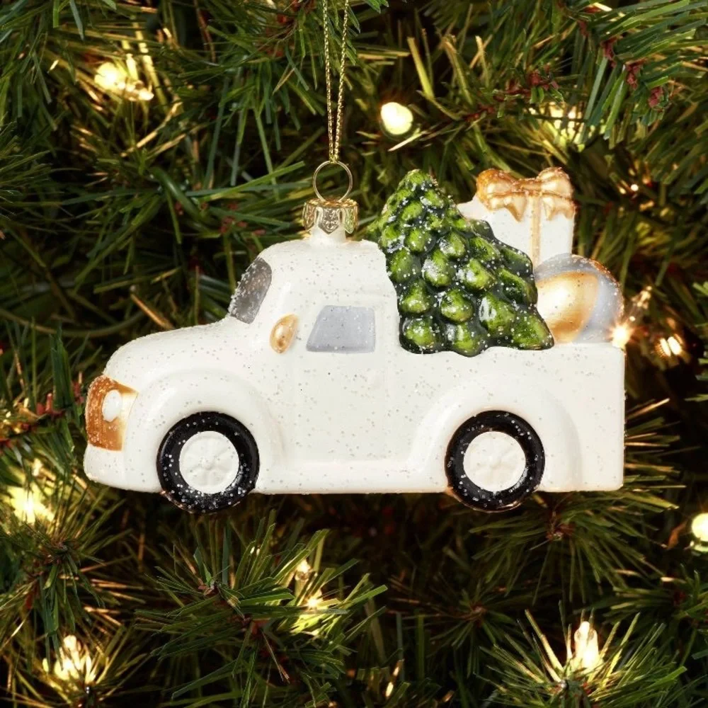 Vintage Truck with Tree and Gifts Christmas Tree Ornament nwt